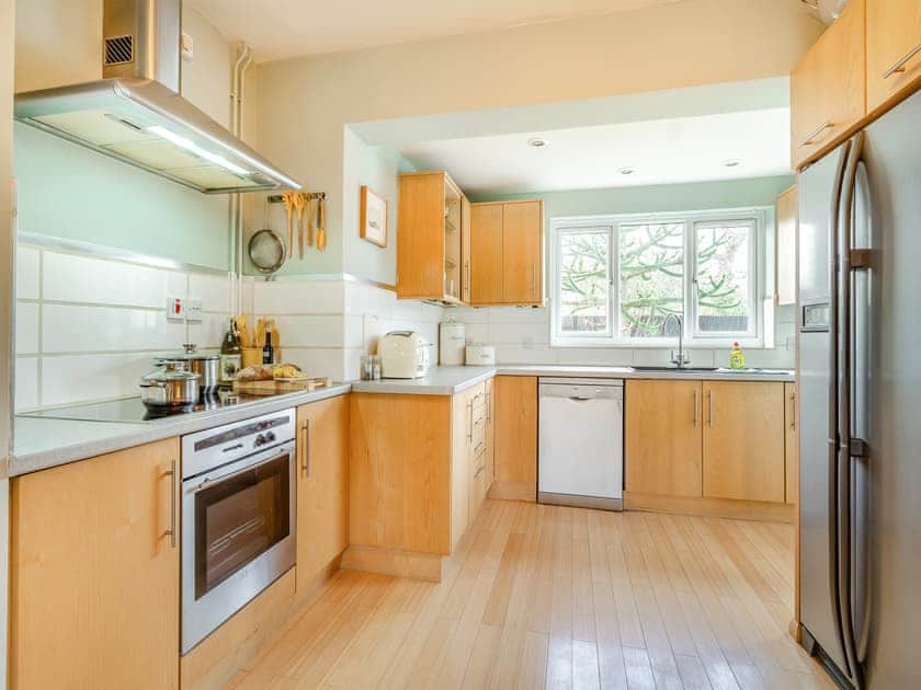 Kitchen area | Oak Cottage, Saxmundham