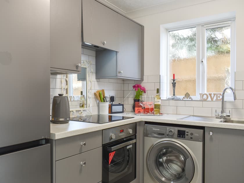 Kitchen | Apartment 1 - Sashes Apartments, Poole