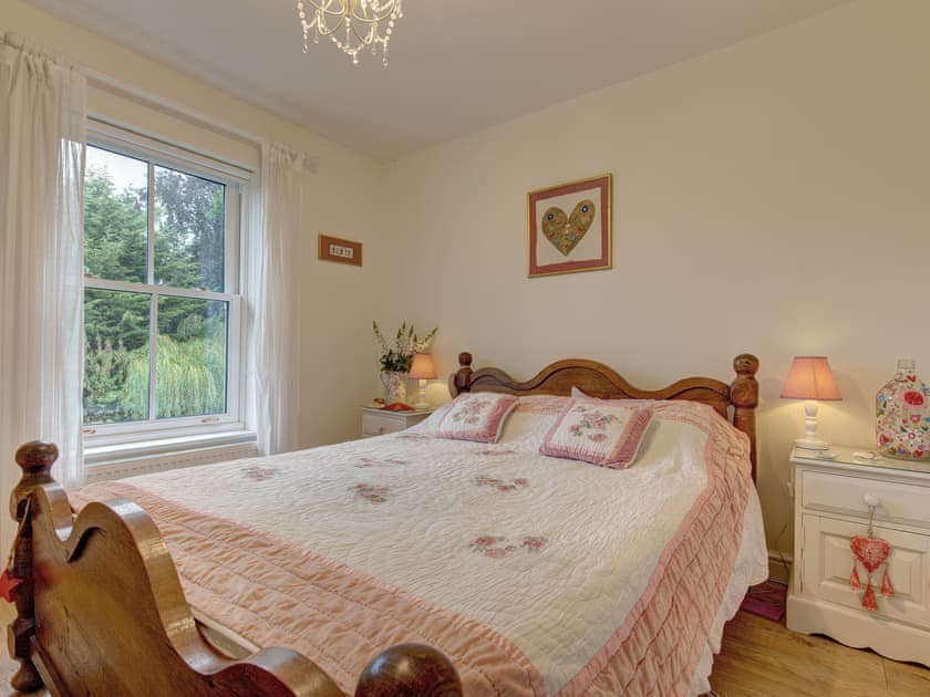 Double bedroom | The Hollies, Holt