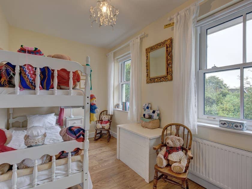 Bunk bedroom | The Hollies, Holt