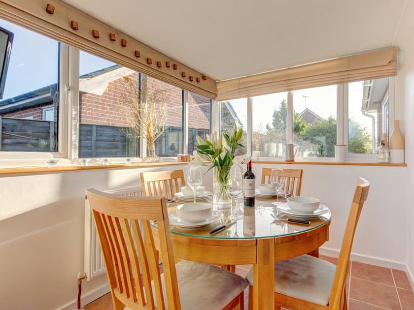 Dining room | Arrows, Holt