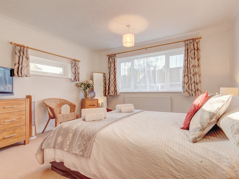 Double bedroom | Arrows, Holt