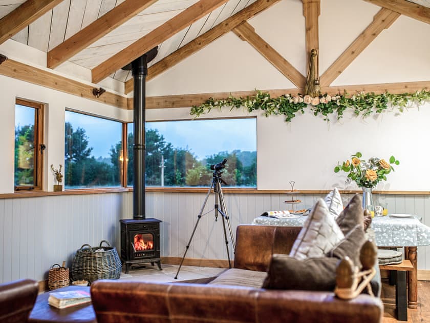Open plan living space | Meadow Hide - The Osiers, Chichester