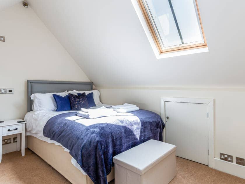 Double bedroom | The Old Library, Painswick