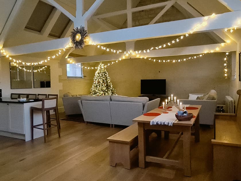 Fully decorated over the festive period | The Old Library, Painswick
