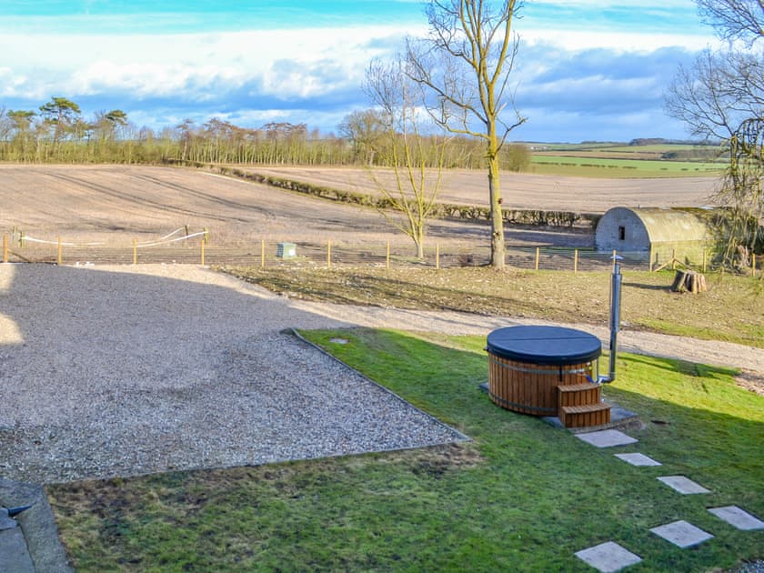 Hot tub | Springdale Farmhouse, Rudston