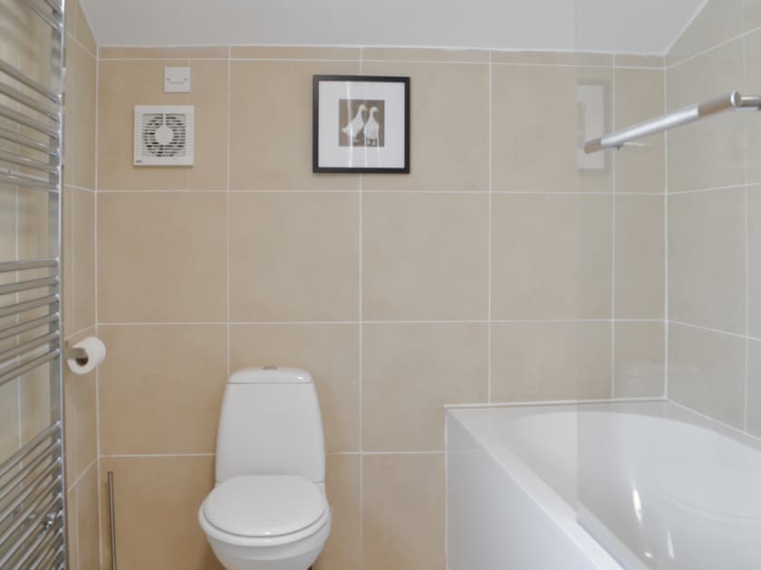 Bathroom | Springdale Farmhouse, Rudston