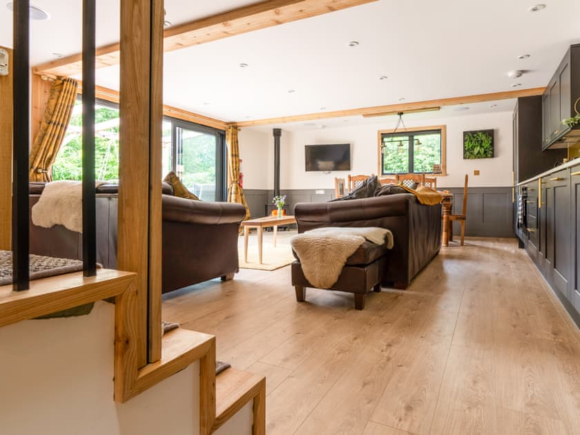 Open plan living space | Fern Lodge - The Osiers, Chichester