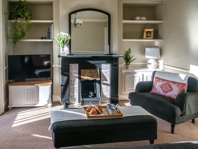 Living room | Chatsworth Apartment - The Beeches Apartments, Baslow, near Bakewell