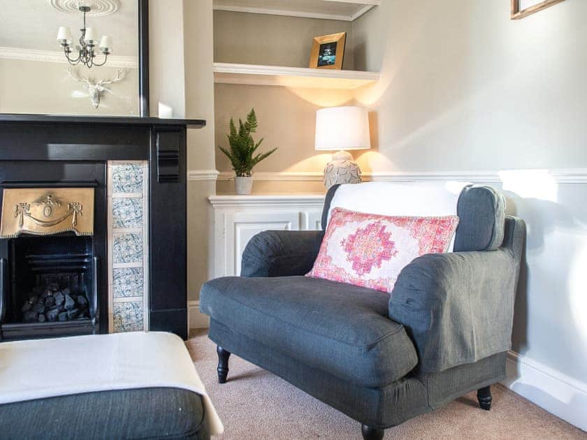 Living room | Chatsworth Apartment - The Beeches Apartments, Baslow, near Bakewell