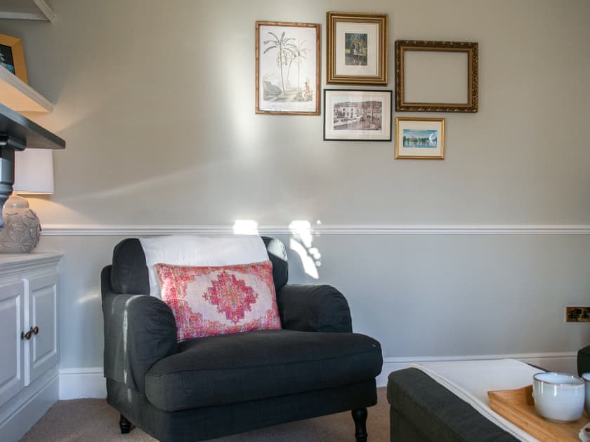 Living room | Chatsworth Apartment - The Beeches Apartments, Baslow, near Bakewell