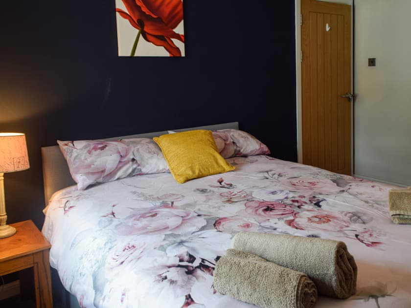 Double bedroom | Lochside Apartment, Inveraray