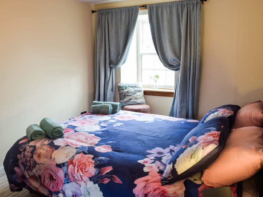 Double bedroom | Lochside Apartment, Inveraray