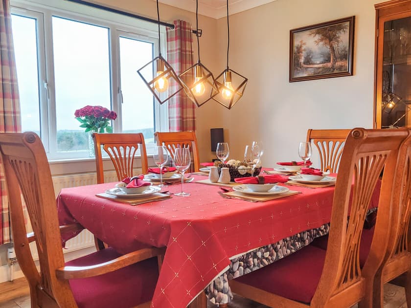 Dining room | Seven Seasons, Plains, near Glasgow