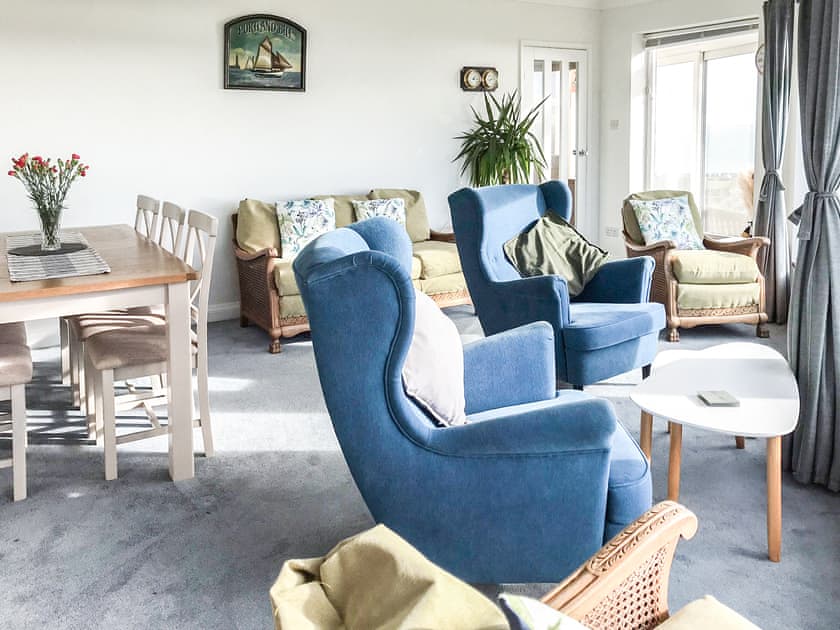 Sun room | Lloyds Cottage, Portland, near Weymouth