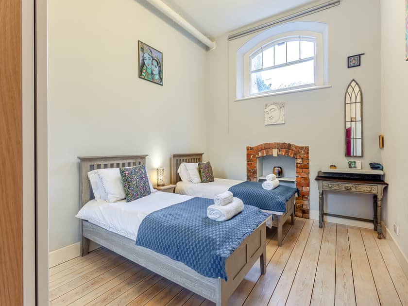 Twin bedroom | The Old School Room, Frome