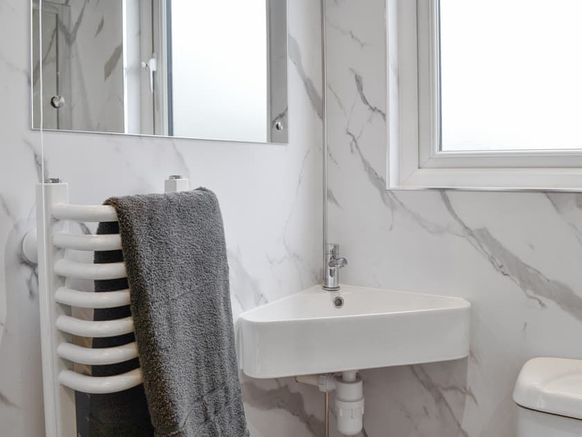Shower room | Lime Tree Lodge - Farm Holidays, Castle Douglas