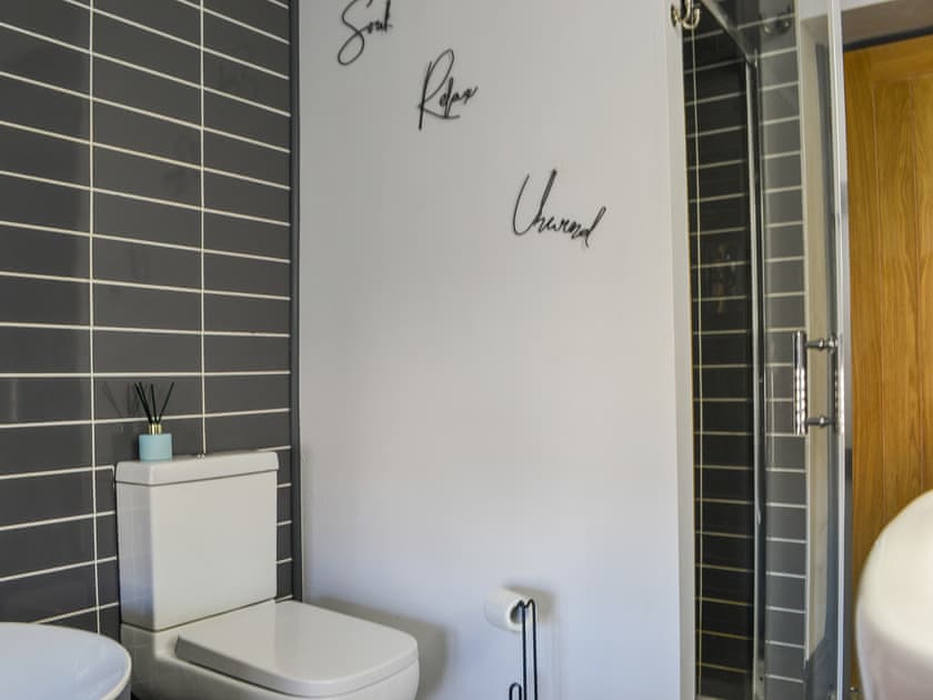 Bathroom | Copper Cottage, Morpeth