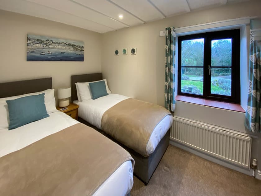 Twin bedroom | The Stables - Vielstone, Buckland Brewer, near Bideford