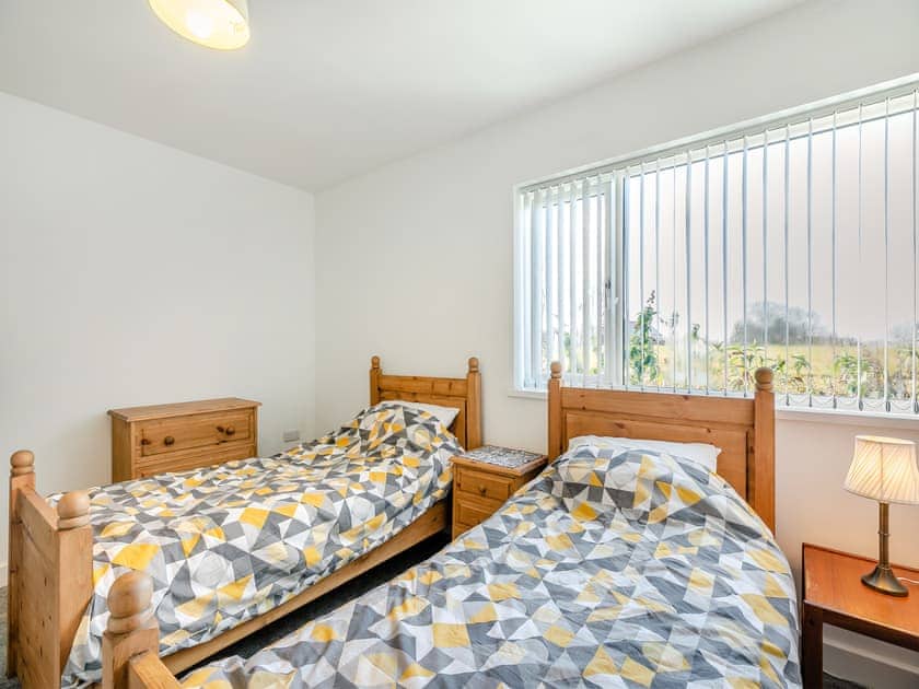 Twin bedroom | The Bungalow, Codnor, near Ripley