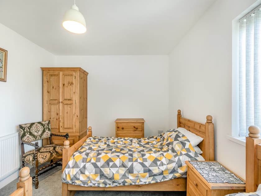 Twin bedroom | The Bungalow, Codnor, near Ripley