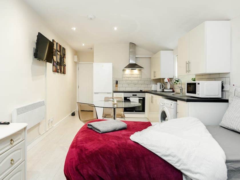Studio | Apartment D Bedford - Homely Spaces, Bedford