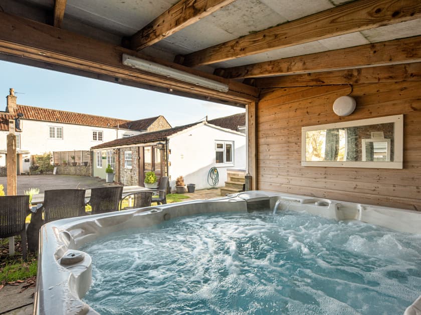 Hot tub | Linden Lodge, Wick