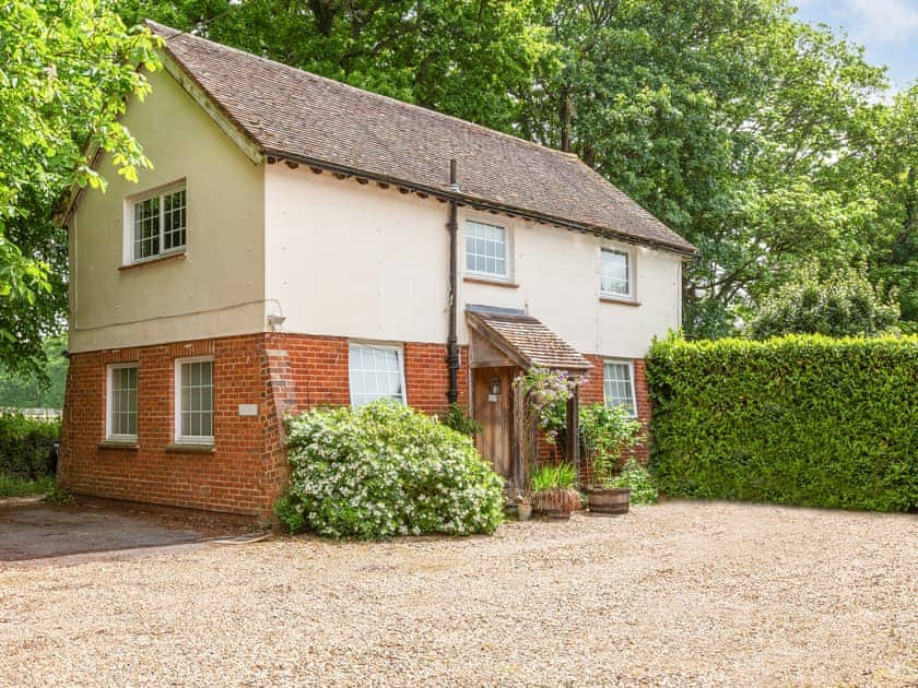 Exterior | Garden Cottage 1 - Garden Cottages, Liphook, near Bramshott