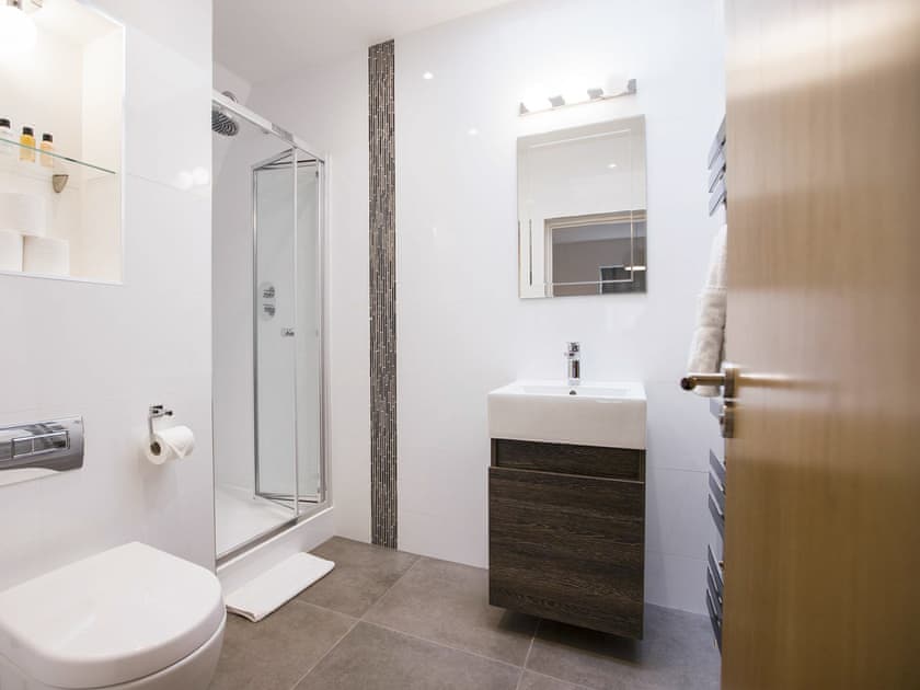 Shower room | King Edward 8 - King Edward Apartments, Windsor