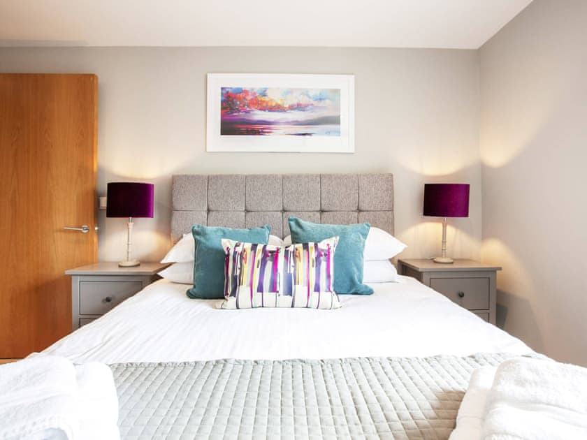 Double bedroom | The Wesley - Empress Court, Oxford