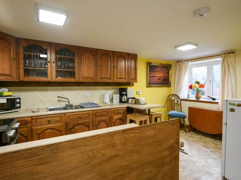 Kitchen | Maltkiln Court, Macefen, near Whitchurch