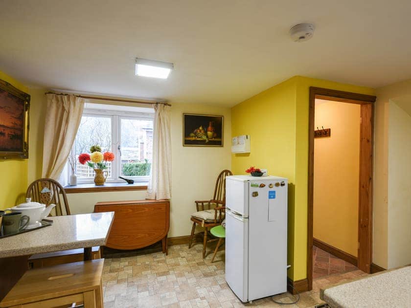 Kitchen | Maltkiln Court, Macefen, near Whitchurch