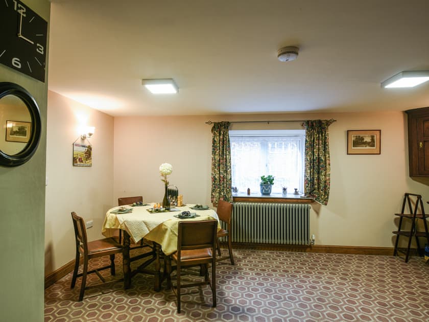 Dining room | Maltkiln Court, Macefen, near Whitchurch