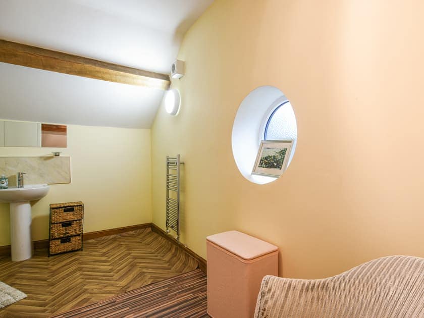 Shower room | Maltkiln Court, Macefen, near Whitchurch