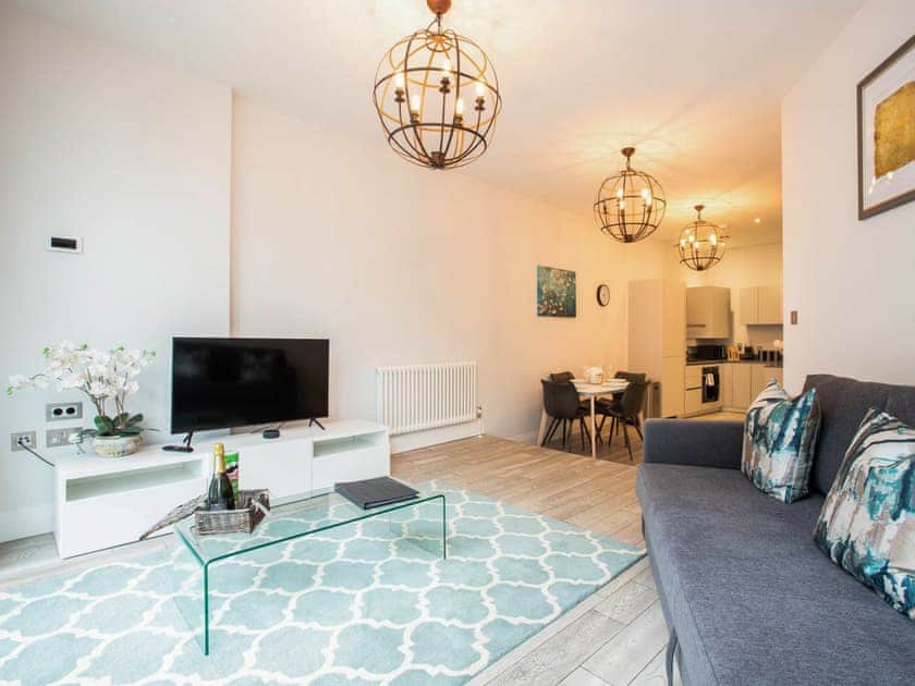 Open plan living space | Windsor Castle Apartment 1 - Windsor Castle Apartments, Windsor