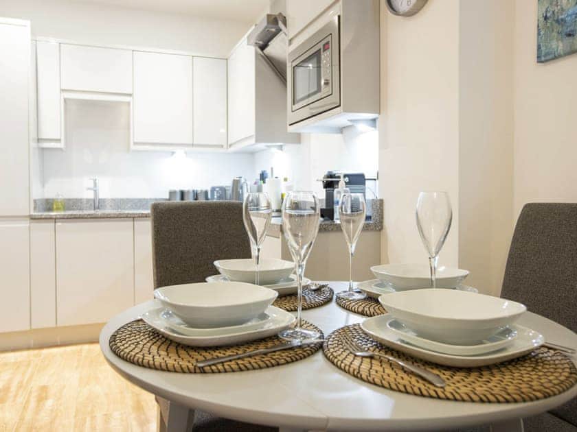 Dining Area | King Edward 2 - King Edward Apartments, Windsor