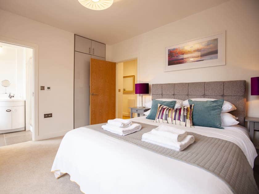 Double bedroom | King Edward 5 - King Edward Apartments, Windsor