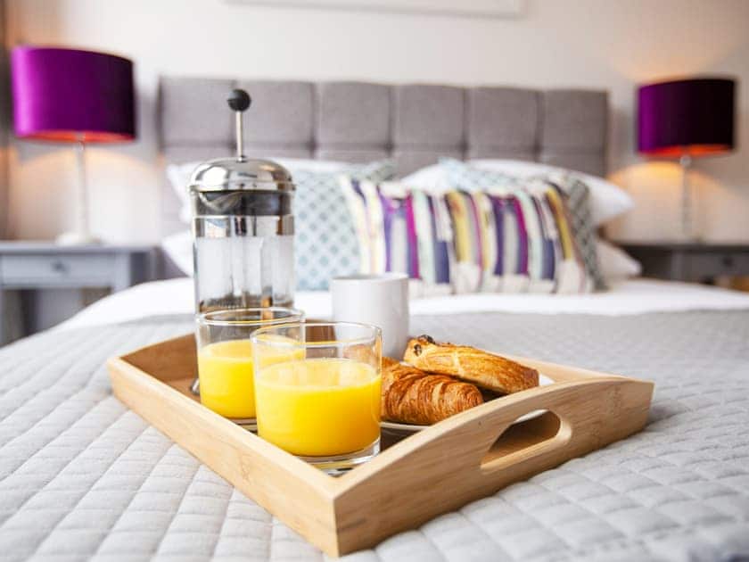 Double bedroom | King Edward 5 - King Edward Apartments, Windsor