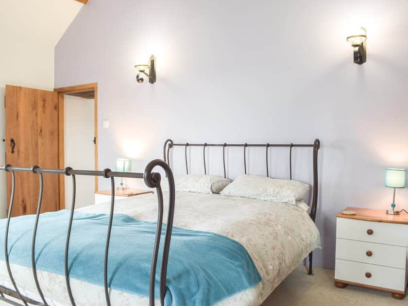 Double bedroom | Upper Farms Barns - Swallow Lodge - Upper Farm Barns, Mathry, near St Davids