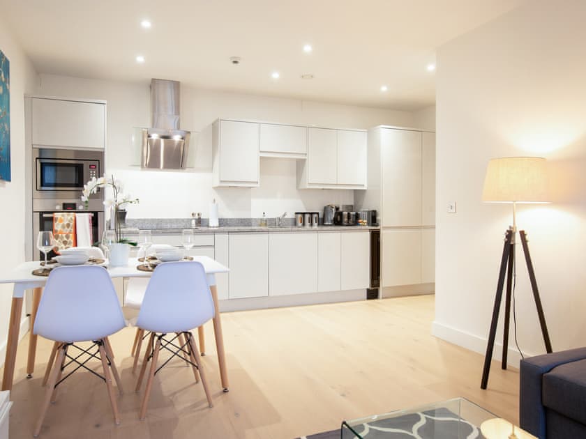 Open plan living space | King Edward 7 - King Edward Apartments, Windsor