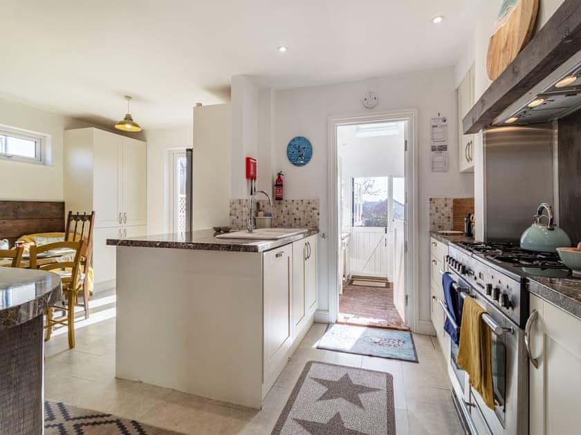 Kitchen/diner | Chandler’s Cottage, West Mersea