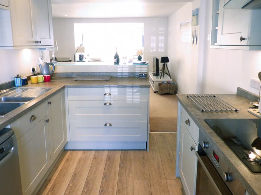 Open plan living space | Daisy Cottage, Ventnor