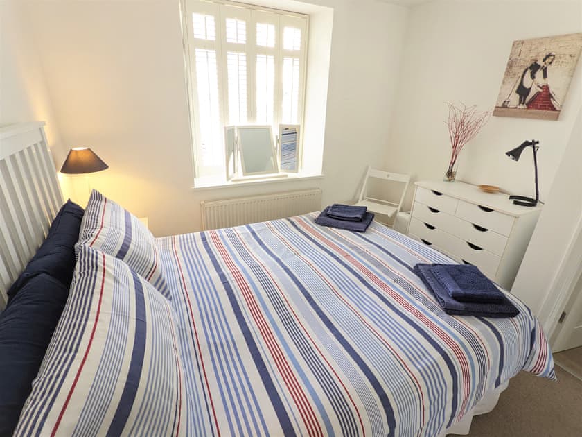 Double bedroom | Daisy Cottage, Ventnor