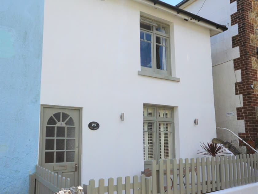 Exterior | Daisy Cottage, Ventnor