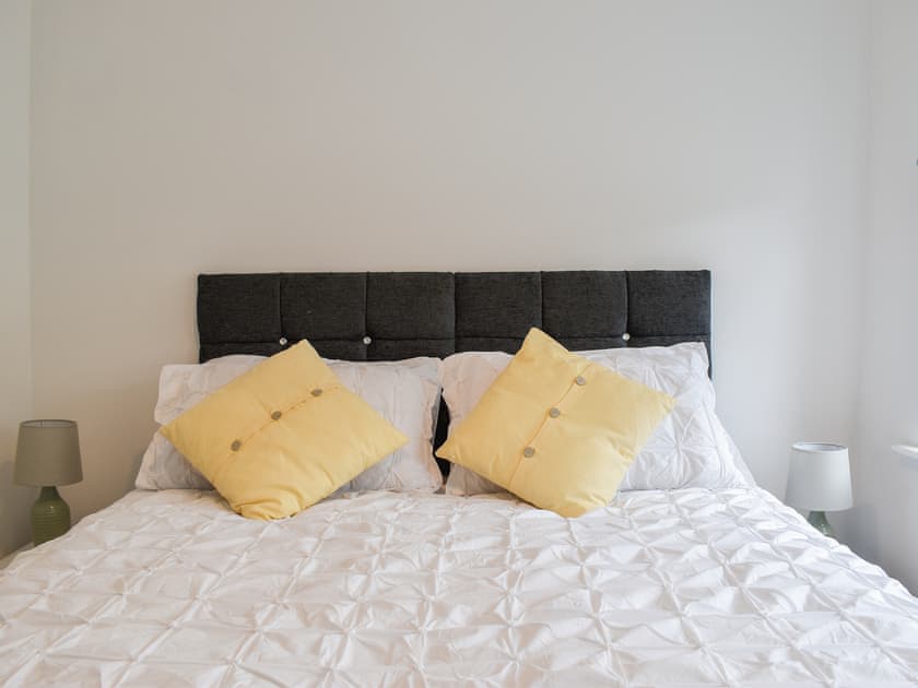 Double bedroom | Apartment 1 - Sashes Apartments, Poole
