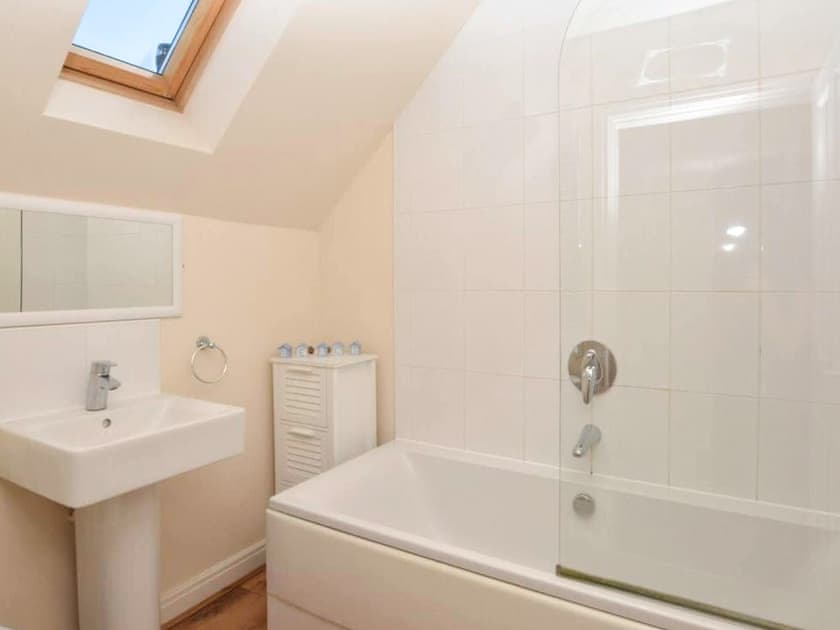 Bathroom | Sunset Cottage, Filey