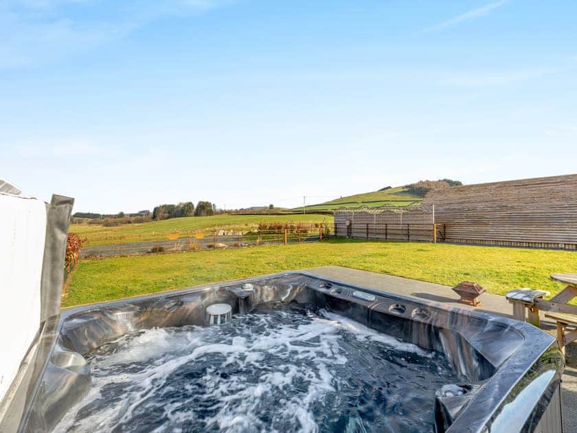 Hot tub | Primrose - Llawrllan, St Harmon, near Rhayader