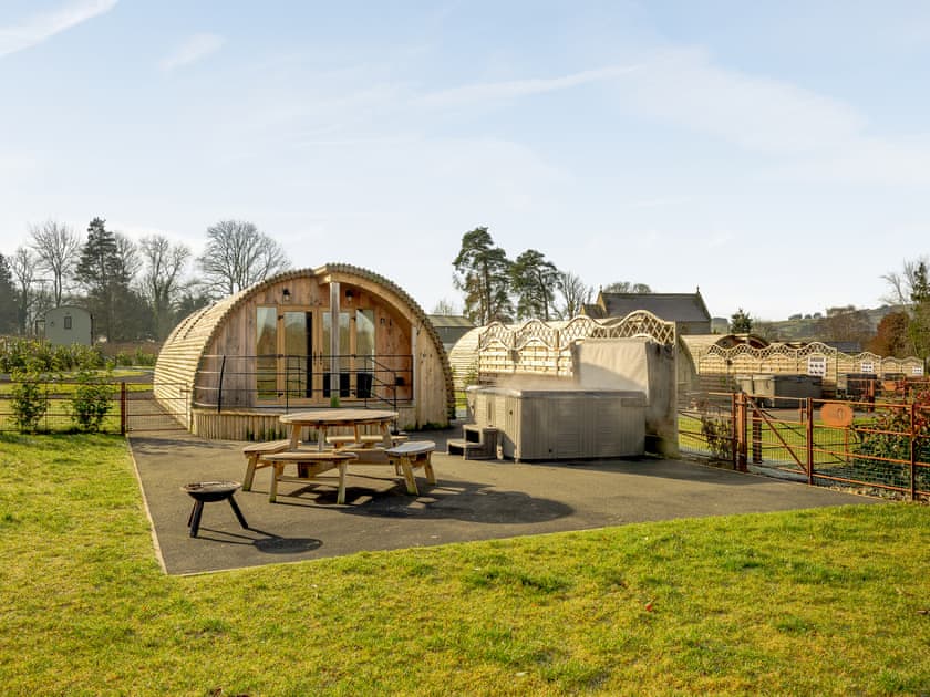 Exterior | Daisy - Llawrllan, St Harmon, near Rhayader