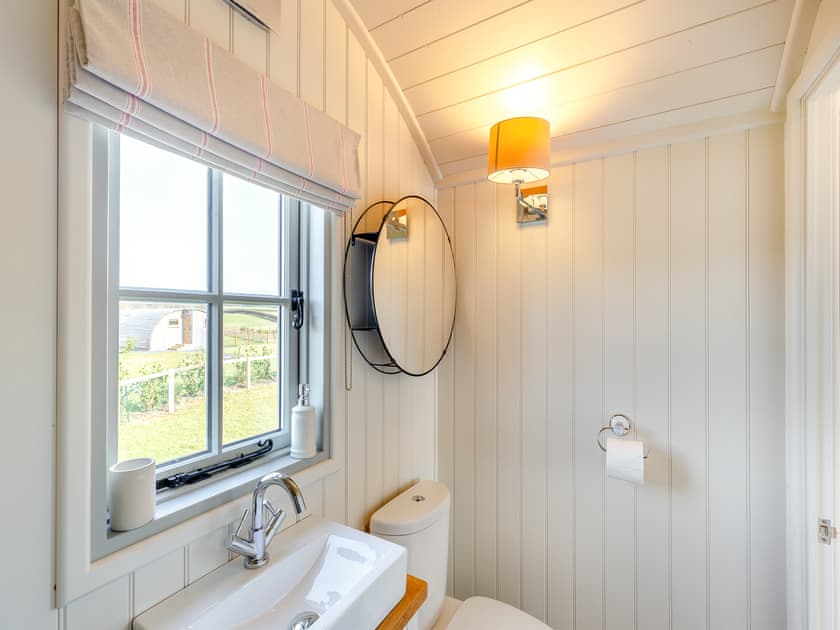 Shower room | Sunflower - Llawrllan, St Harmon, near Rhayader