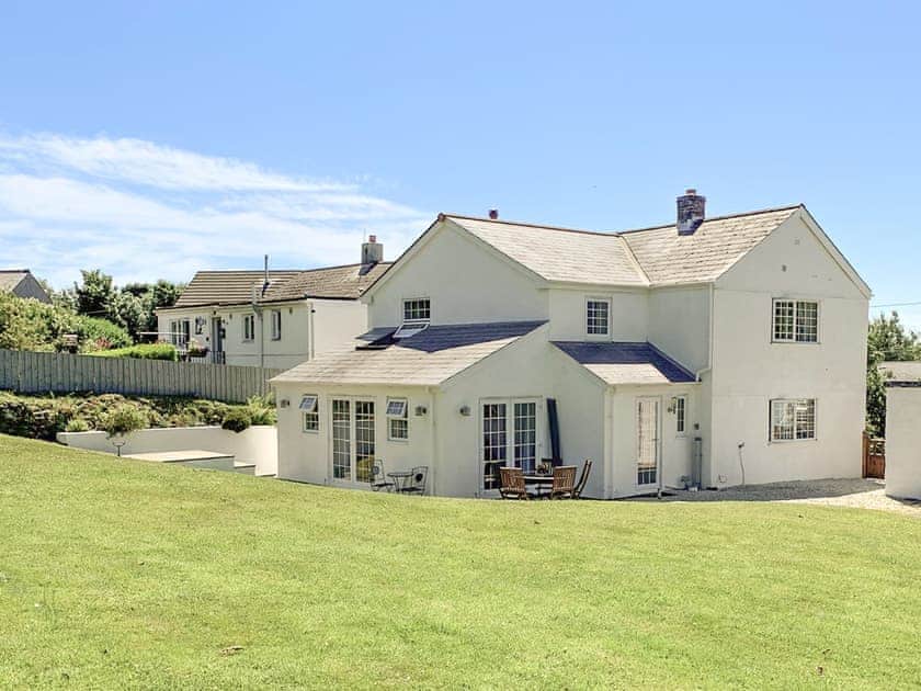 Exterior | Bridge Cottage, Lanjeth, near St Austell